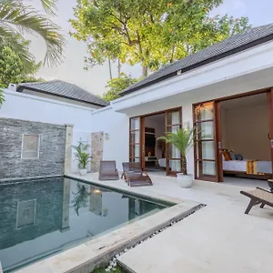 villa-manis-manis-in-seminyak.hotelsseminyak.net/