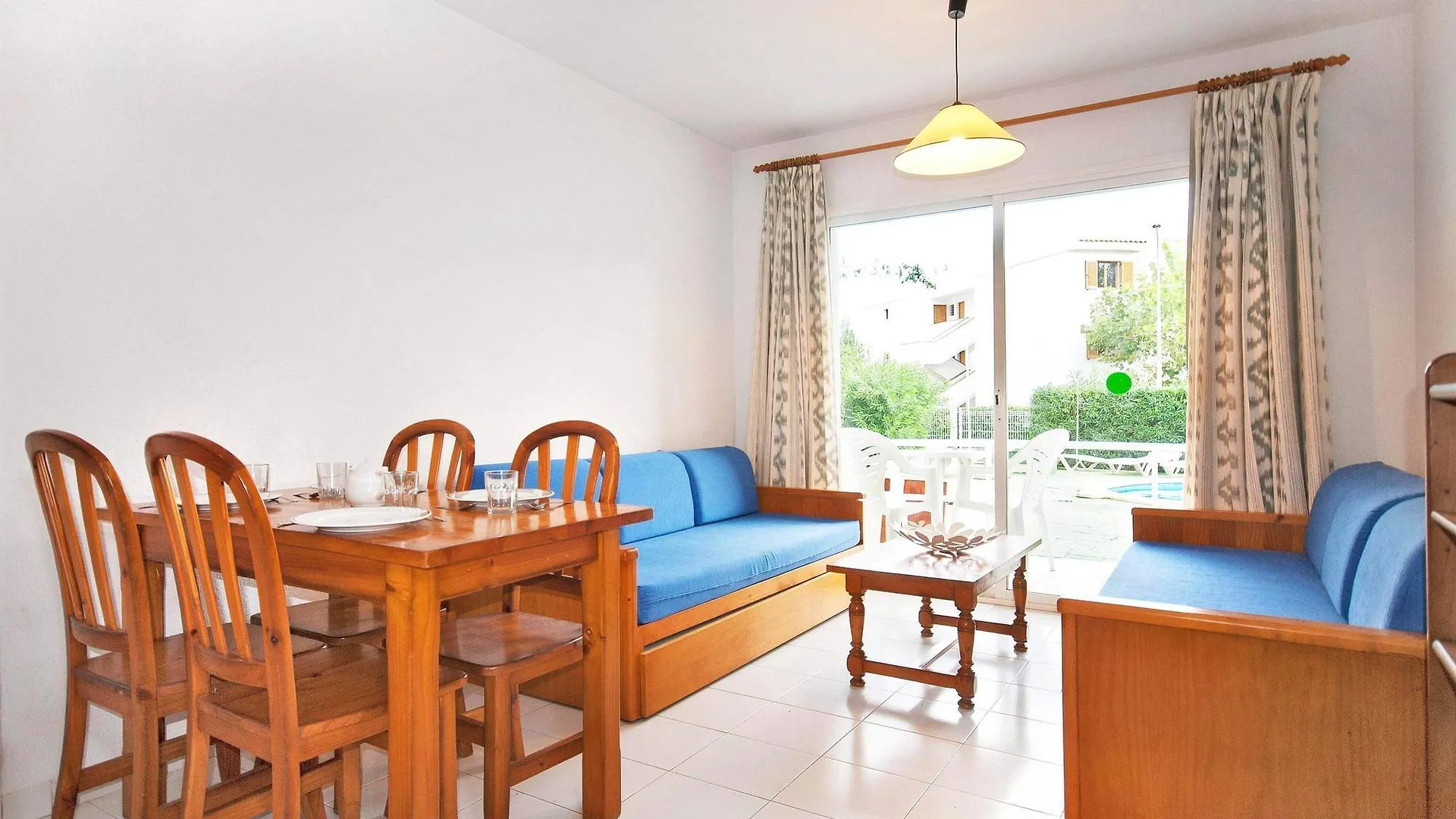 Apartamentos Llevant Port de Pollença 0*,  Hiszpania